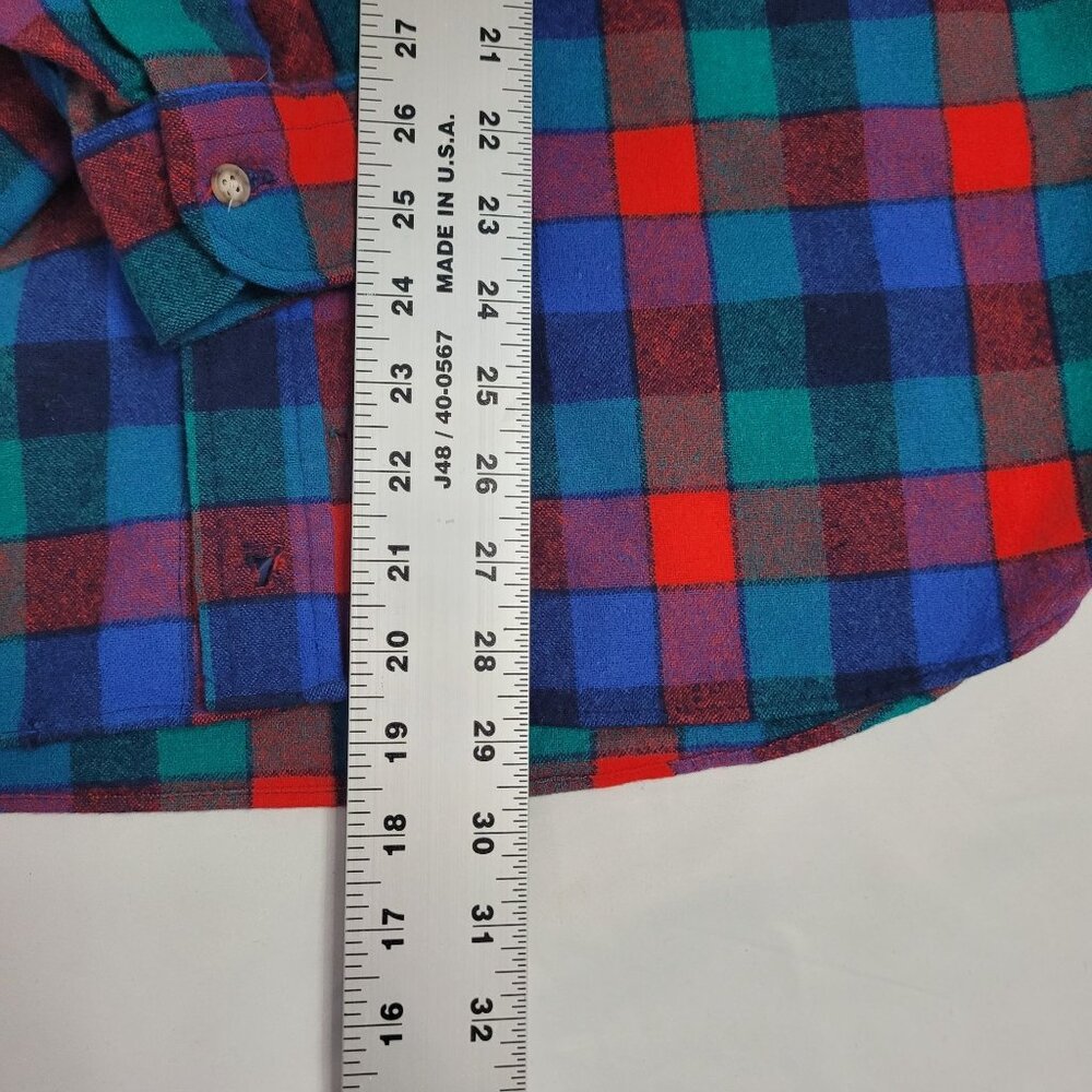 VTG Pendleton Men's Red & Green Plaid Virgin Wool Long Sleeve Button-Up Shirt XL - Picture 6 of 8